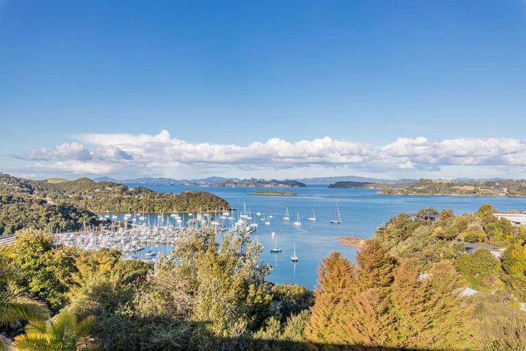 Photo of property in 61 Doves Bay Road, Kerikeri, 0294