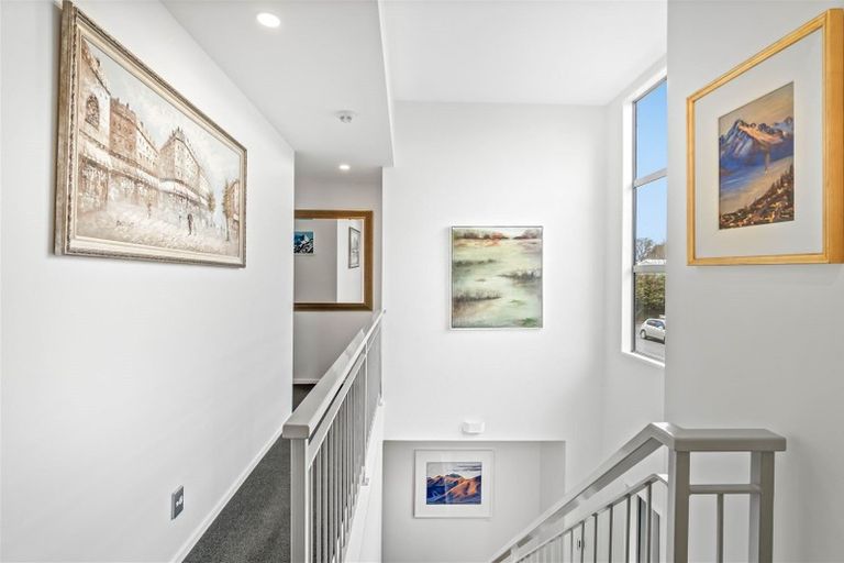 Photo of property in 18a Brockworth Place, Riccarton, Christchurch, 8011