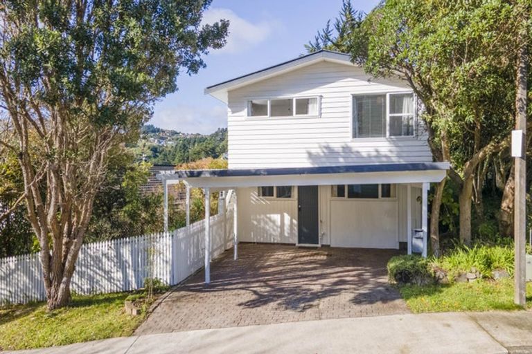 Photo of property in 9 Dormar Place, Churton Park, Wellington, 6037
