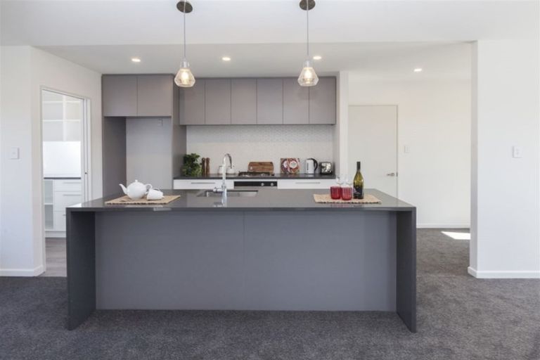 Photo of property in 18 Kingsbridge West, Burwood, Christchurch, 8083