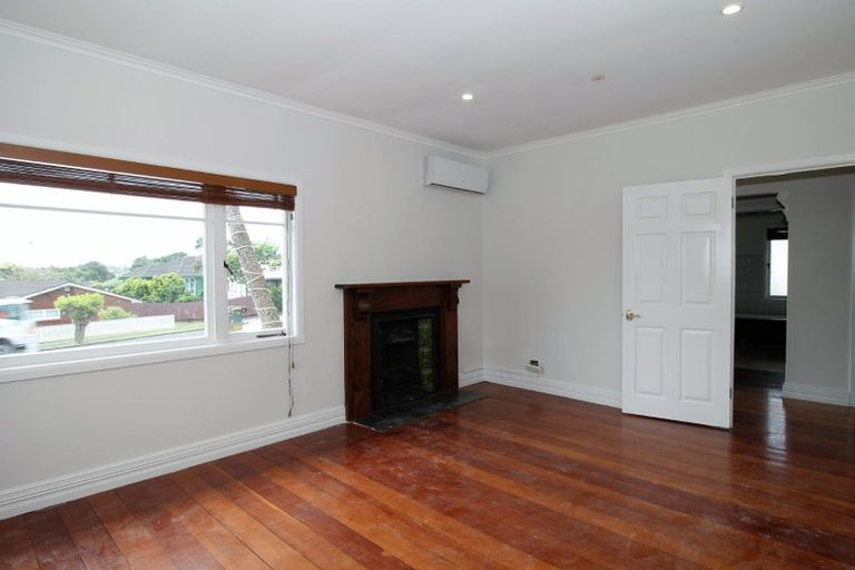 Photo of property in 1/21 Grande Vue Road, Hillpark, Auckland, 2102