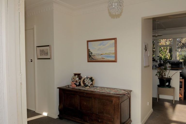 Photo of property in 61 Rhodes Street, Waimate, 7924