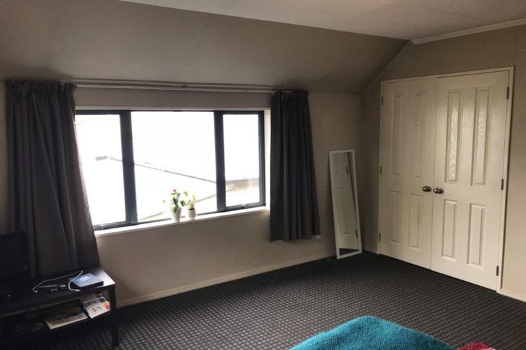 Photo of property in 1 Lovelock Avenue, North Dunedin, Dunedin, 9016