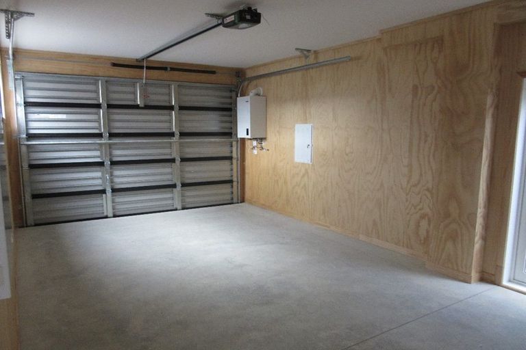 Photo of property in 26 Glide Lane, Whitby, Porirua, 5024