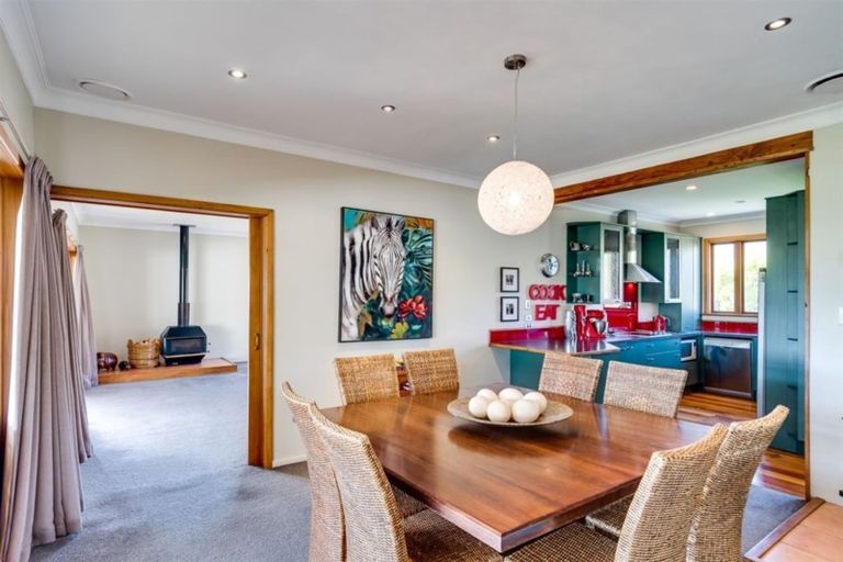 Photo of property in 295 Kawera Road, Pukehamoamoa, Hastings, 4179