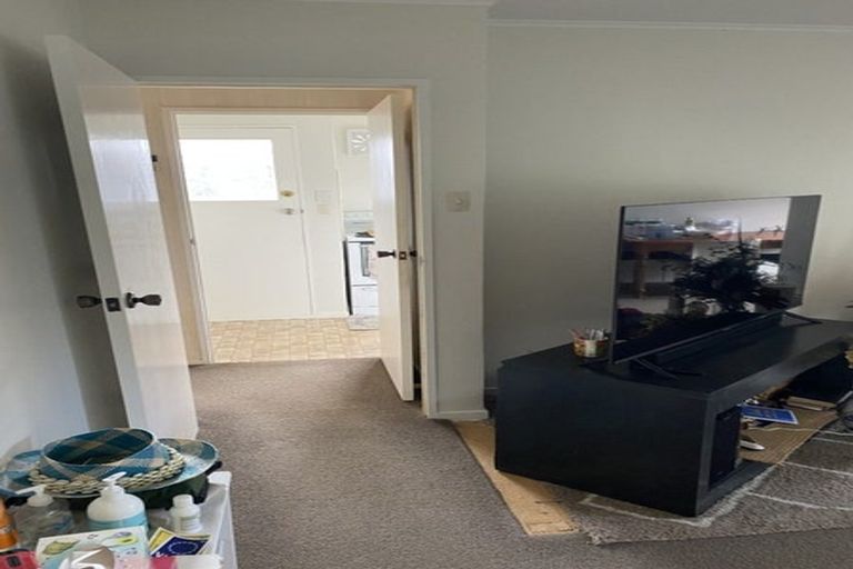 Photo of property in 10 Westra View, Tawa, Wellington, 5028