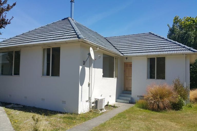 Photo of property in 15 Kaplan Avenue, Islington, Christchurch, 8042