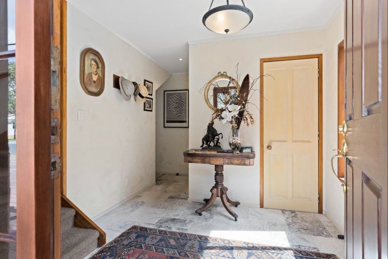 Photo of property in 6a Noel Avenue, Orewa, 0931