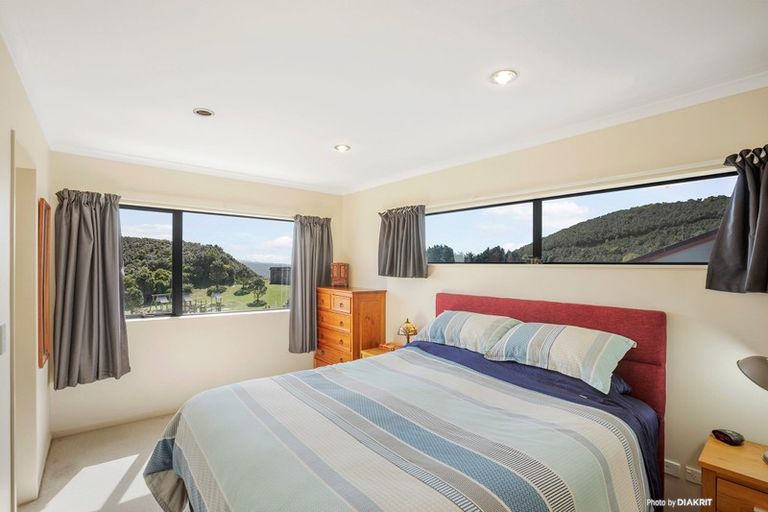 Photo of property in 96a Montgomery Avenue, Karori, Wellington, 6012