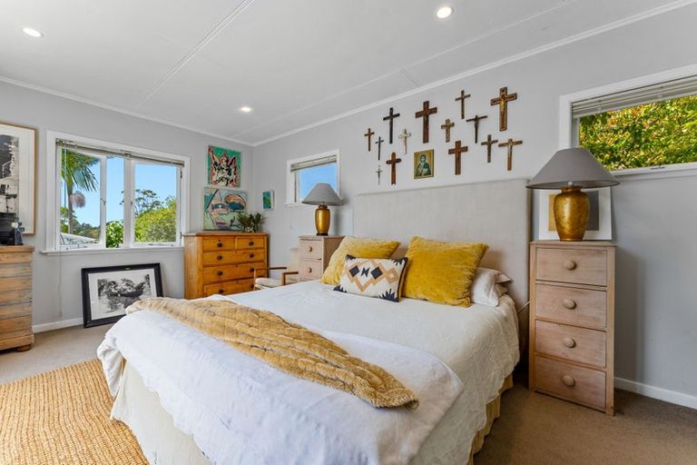 Photo of property in 1/73 Birkdale Road, Birkdale, Auckland, 0626