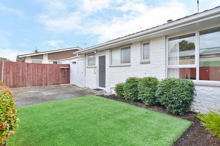 Photo of property in 3/7 Donegal Street, Belfast, Christchurch, 8051