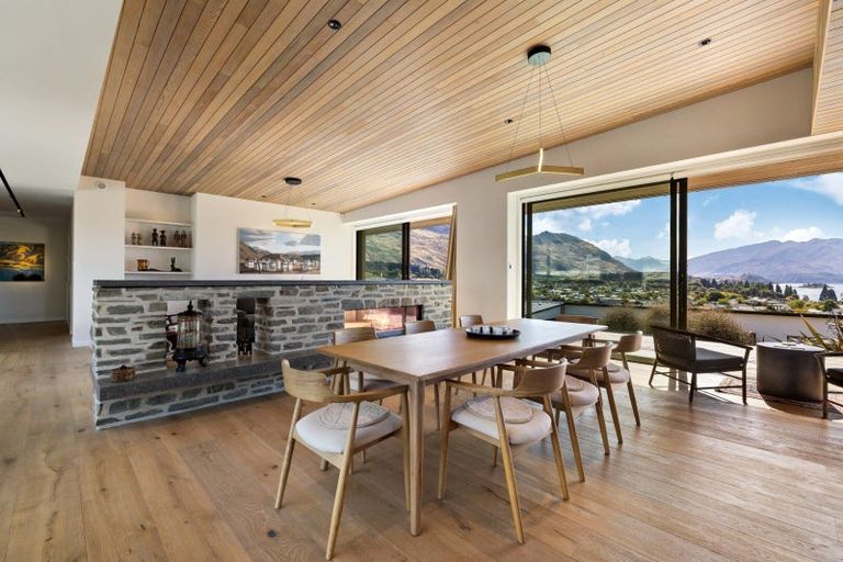 Photo of property in Meadowstone Alpha Series, 6 Petalite Lane, Wanaka, 9305