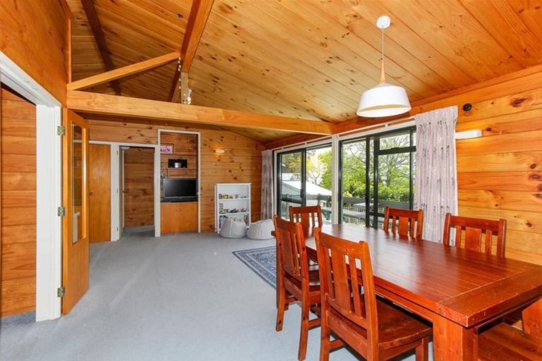 Photo of property in 6b Price Street, Westown, New Plymouth, 4310