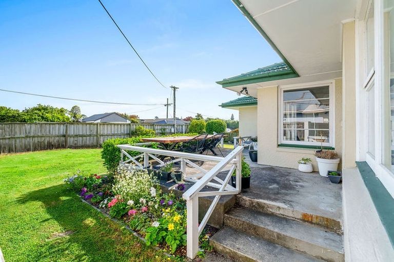 Photo of property in 17 Mahoe Street, Templeton, Christchurch, 8042