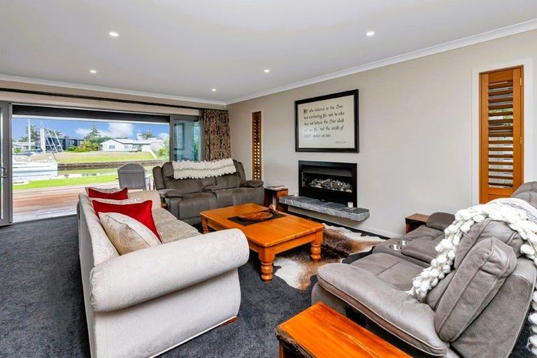 Photo of property in 44 Mariners Haven, One Tree Point, 0118