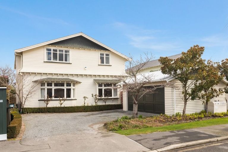 Photo of property in 25 Watford Street, Strowan, Christchurch, 8052