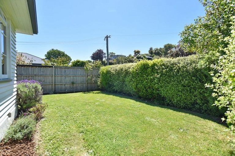 Photo of property in 119 Centaurus Road, Huntsbury, Christchurch, 8022