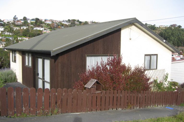 Photo of property in 1a Swanson Street, Kaikorai, Dunedin, 9010
