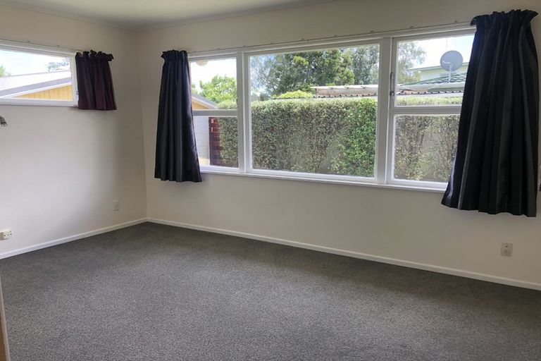 Photo of property in 11 Regent Street, Silverdale, Hamilton, 3216