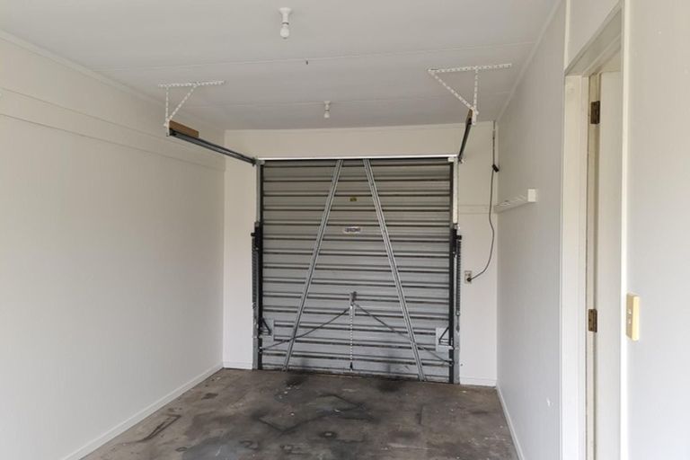 Photo of property in 2/806 Gordon Road, Raureka, Hastings, 4120