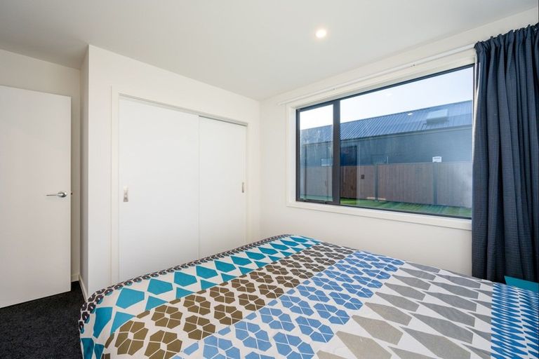 Photo of property in 37 Pounamu Avenue, Albert Town, Wanaka, 9305