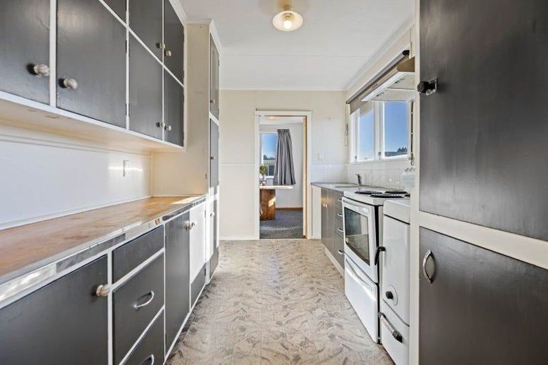 Photo of property in 15 Te Rangitautahanga Road, Turangi, 3334