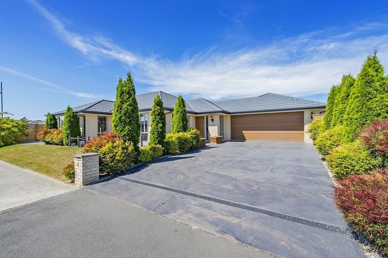Photo of property in 4 Pipiri Street, Pegasus, 7612