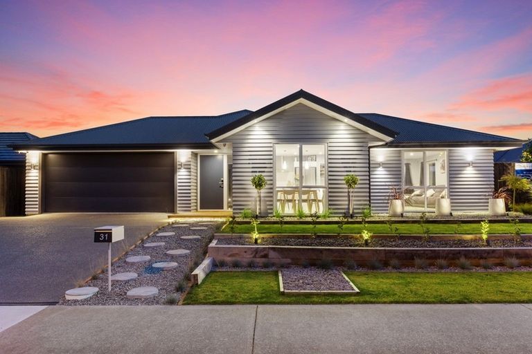 Photo of property in 31 Tahuna Street, Pegasus, 7612