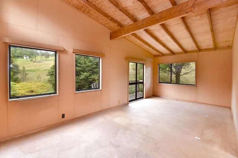 Photo of property in 20 West Road, Kaukapakapa, 0873