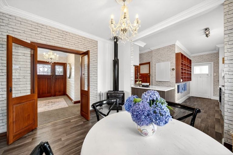 Photo of property in 106 Lincoln Road, Masterton, 5810