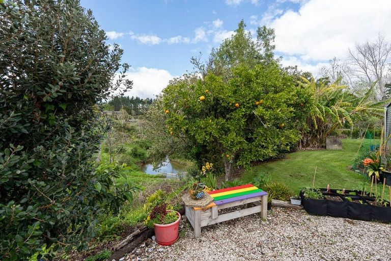 Photo of property in 8 Neumann Street, Kawakawa, 0210