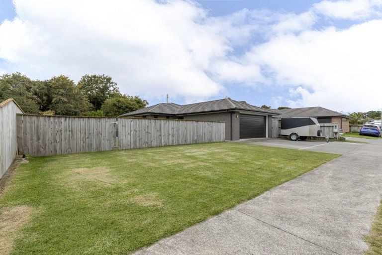 Photo of property in 40 Dreaver Drive, Waitara, 4320