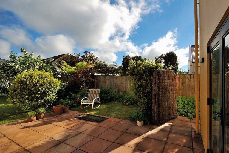 Photo of property in 114 Innes Road, St Albans, Christchurch, 8052