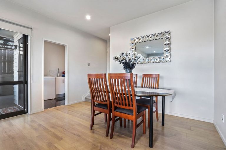 Photo of property in 238 Sturges Road, Henderson, Auckland, 0612