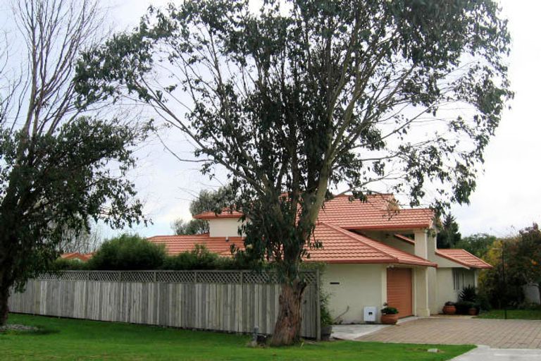 Photo of property in 5 Wood Leigh, Paraparaumu Beach, Paraparaumu, 5032