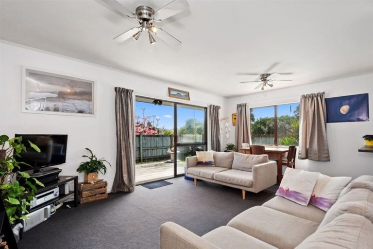 Photo of property in 60 Topaz Drive, Papamoa Beach, Papamoa, 3118