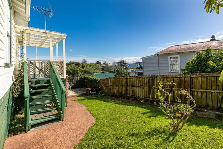 Photo of property in 1/47 Newington Road, Henderson, Auckland, 0612