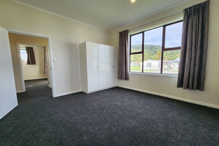 Photo of property in 28 Sturge Street, Cobden, Greymouth, 7802
