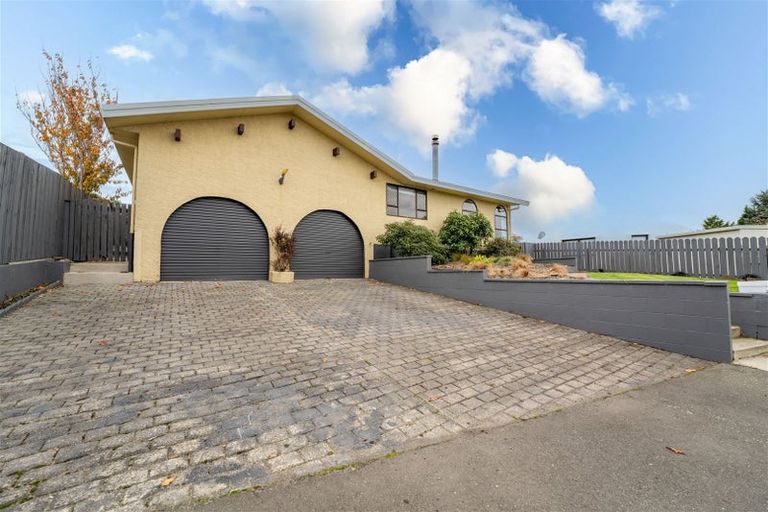 Photo of property in 10 Swift Street, South Hill, Oamaru, 9400