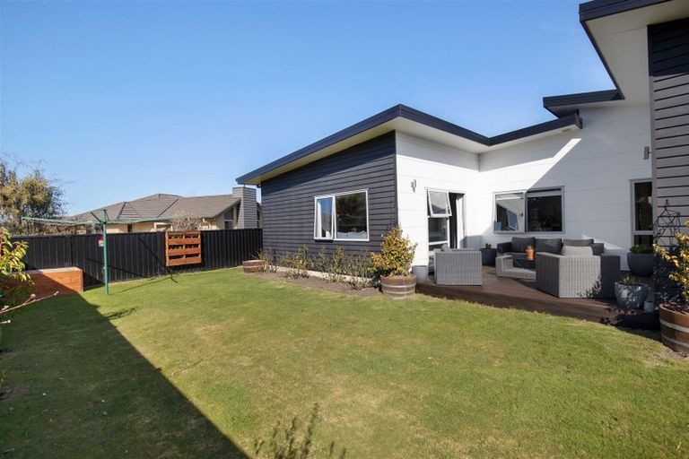 Photo of property in 54 West Meadows Drive, Wanaka, 9305