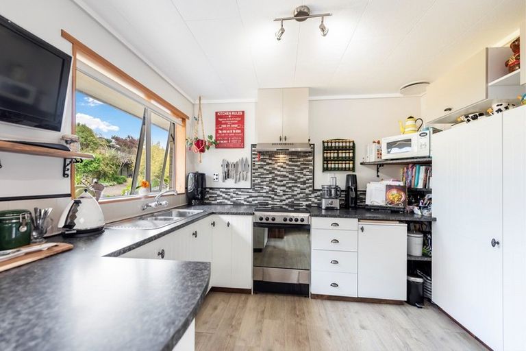 Photo of property in 75 Arapiki Road, Stoke, Nelson, 7011