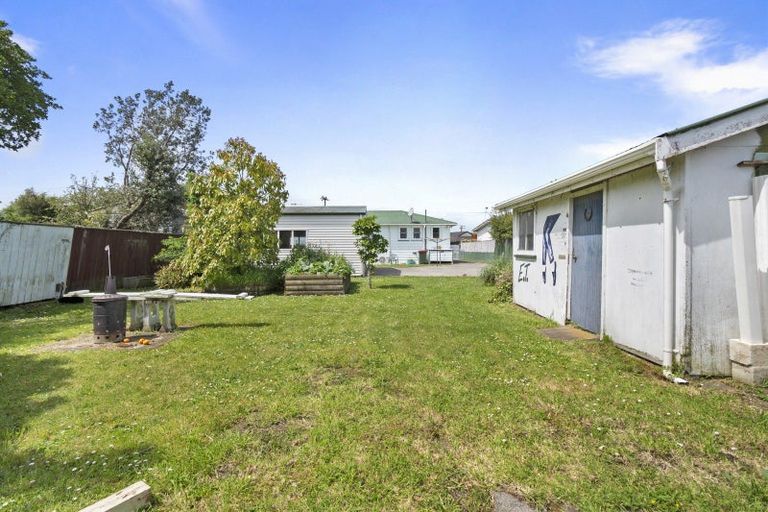 Photo of property in 5 Hammond Street, Bulls, 4818