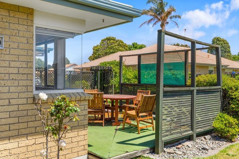Photo of property in 21 Lavender Place, Papamoa Beach, Papamoa, 3118