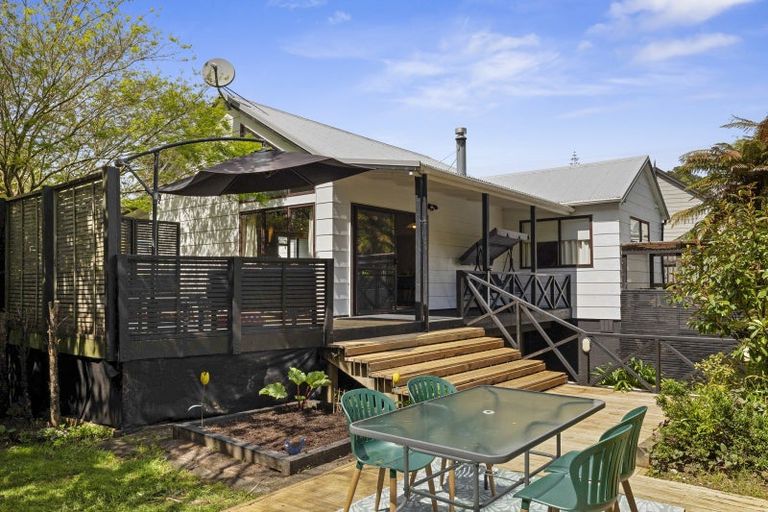 Photo of property in 19 Thames Street, Welbourn, New Plymouth, 4310