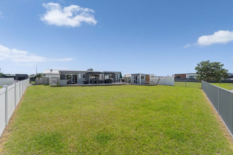 Photo of property in 154 Ngaio Drive, Matarangi, Whitianga, 3592