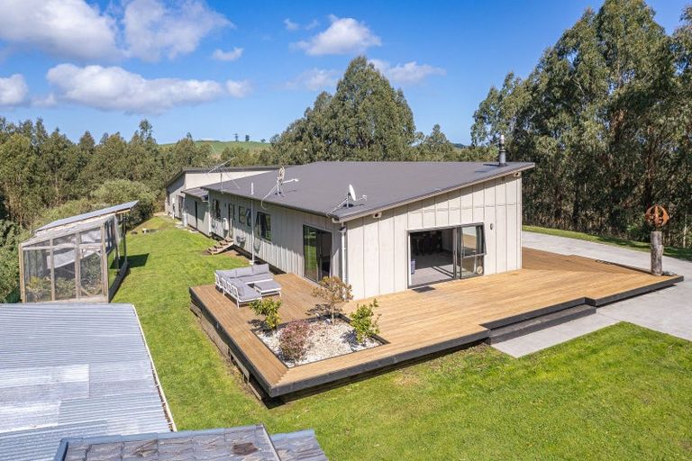 Photo of property in 673 No 3 Line, Okoia, Whanganui, 4582