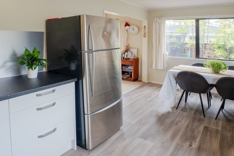 Photo of property in 1158 Heaphy Terrace, Fairfield, Hamilton, 3214