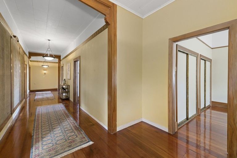 Photo of property in 1 Winslow Place, Levin, 5510