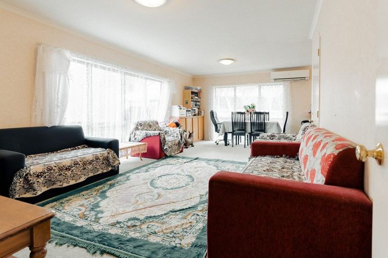 Photo of property in 9 Hawkley Close, Flat Bush, Auckland, 2019