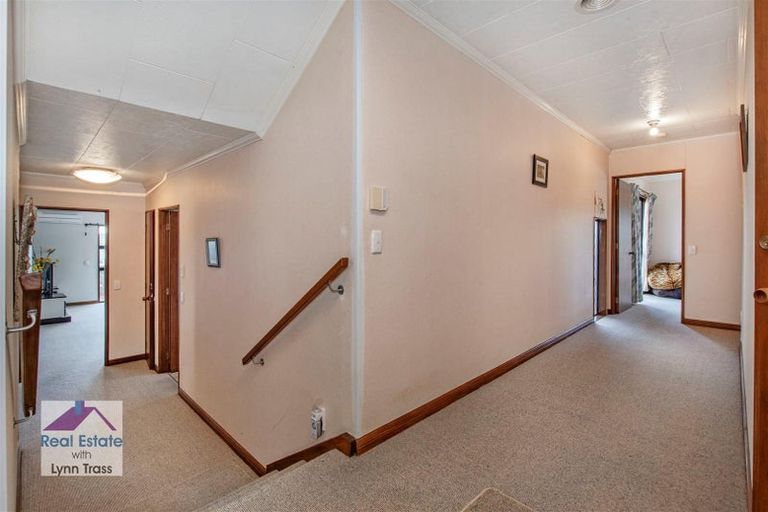 Photo of property in 21 Weir Crescent, Onerahi, Whangarei, 0110